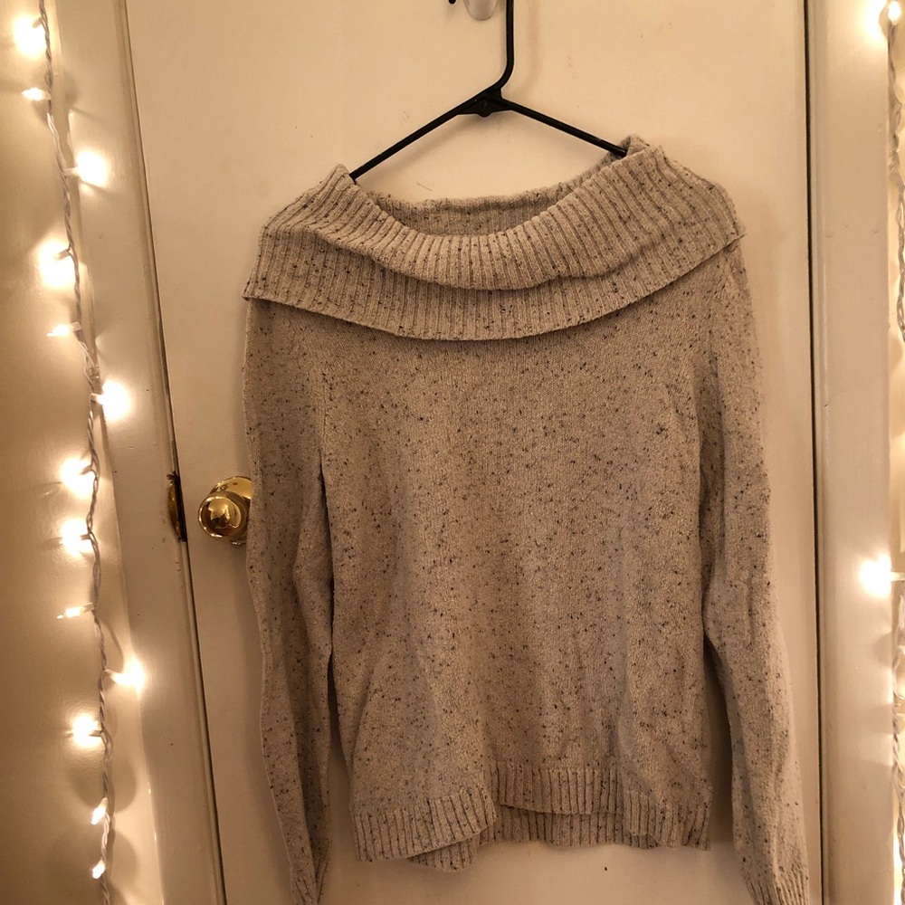 Speckled oversized turtleneck